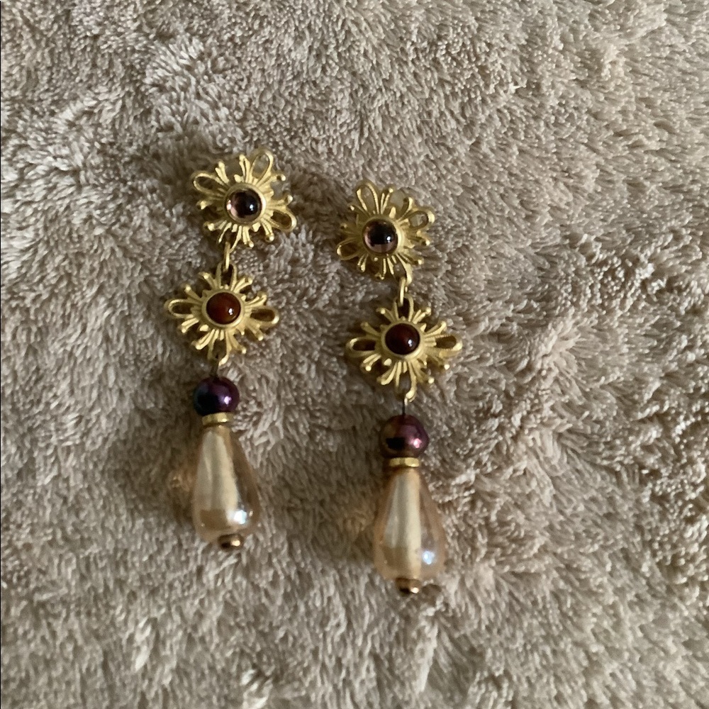 Gold/Purple Earrings